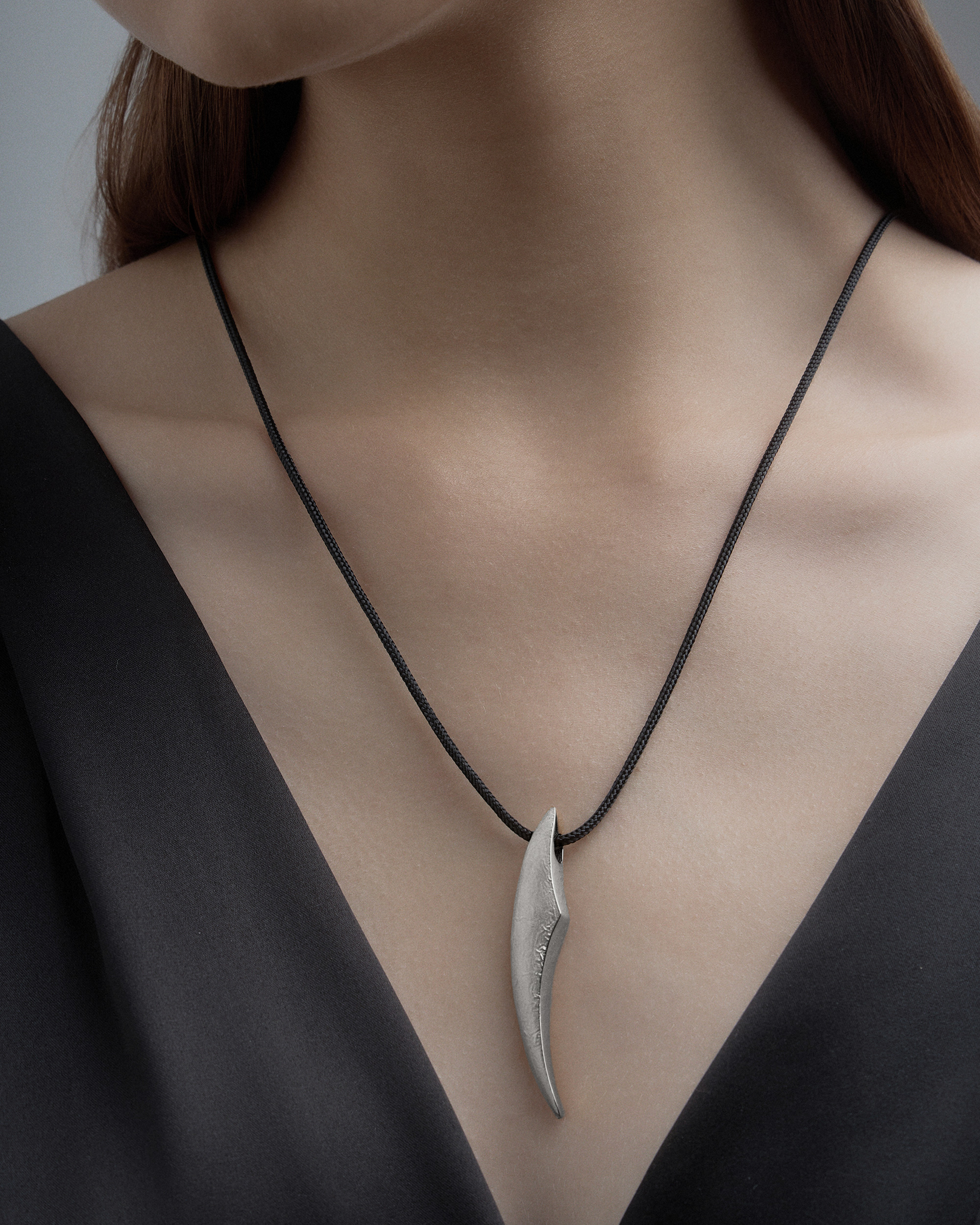 Akantha Pendant image