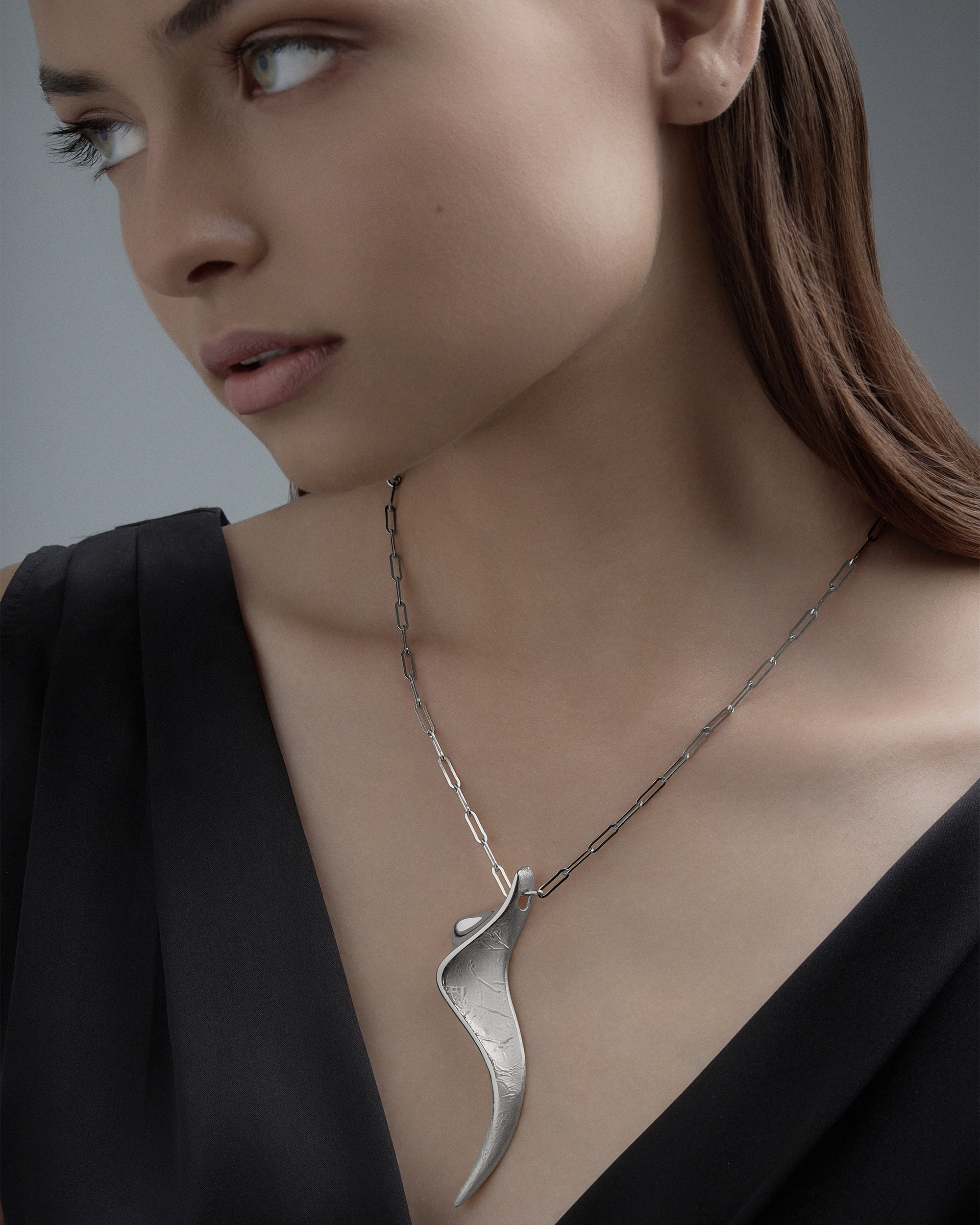 Akantha Pendant image