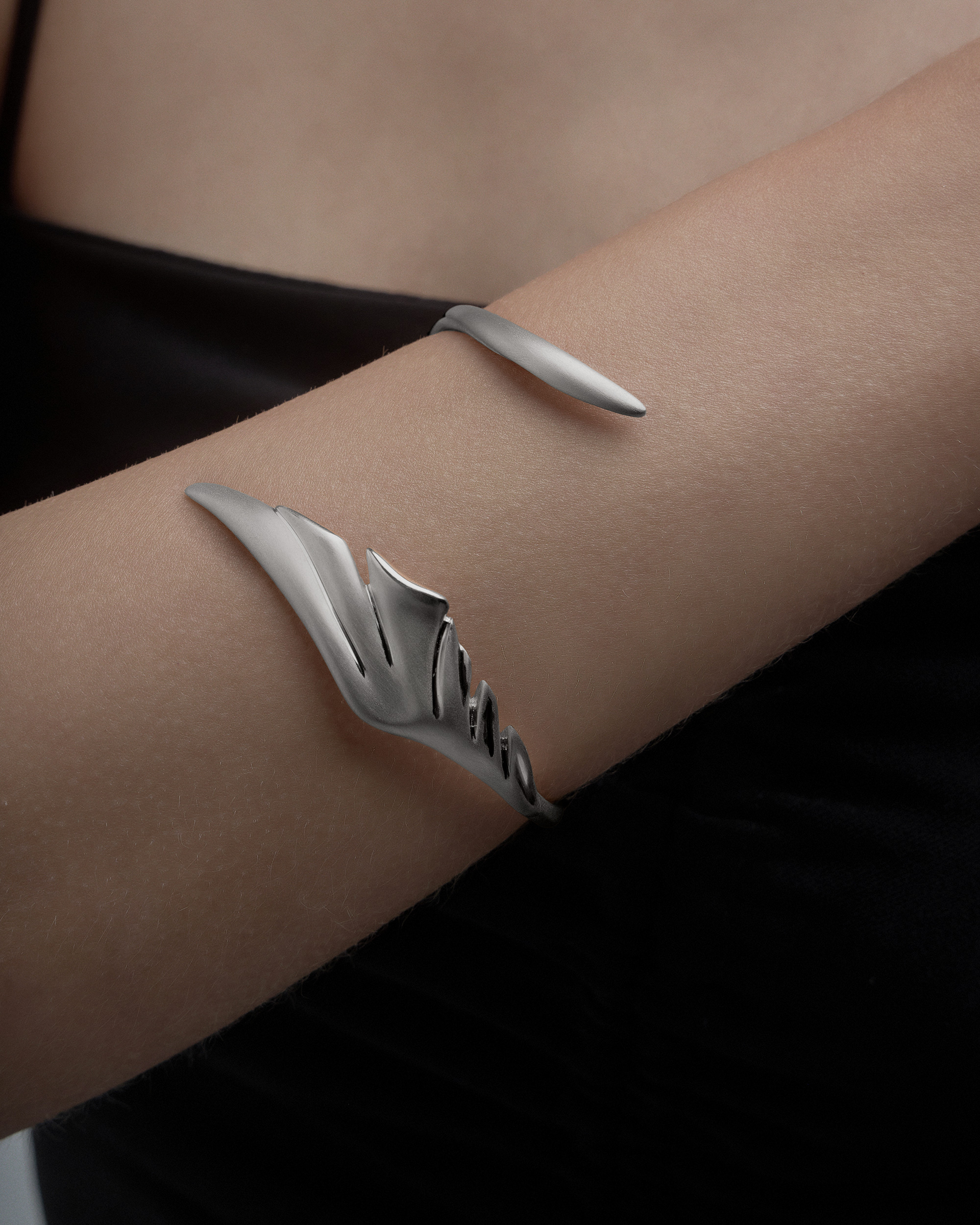 Valkyria Bracelet image