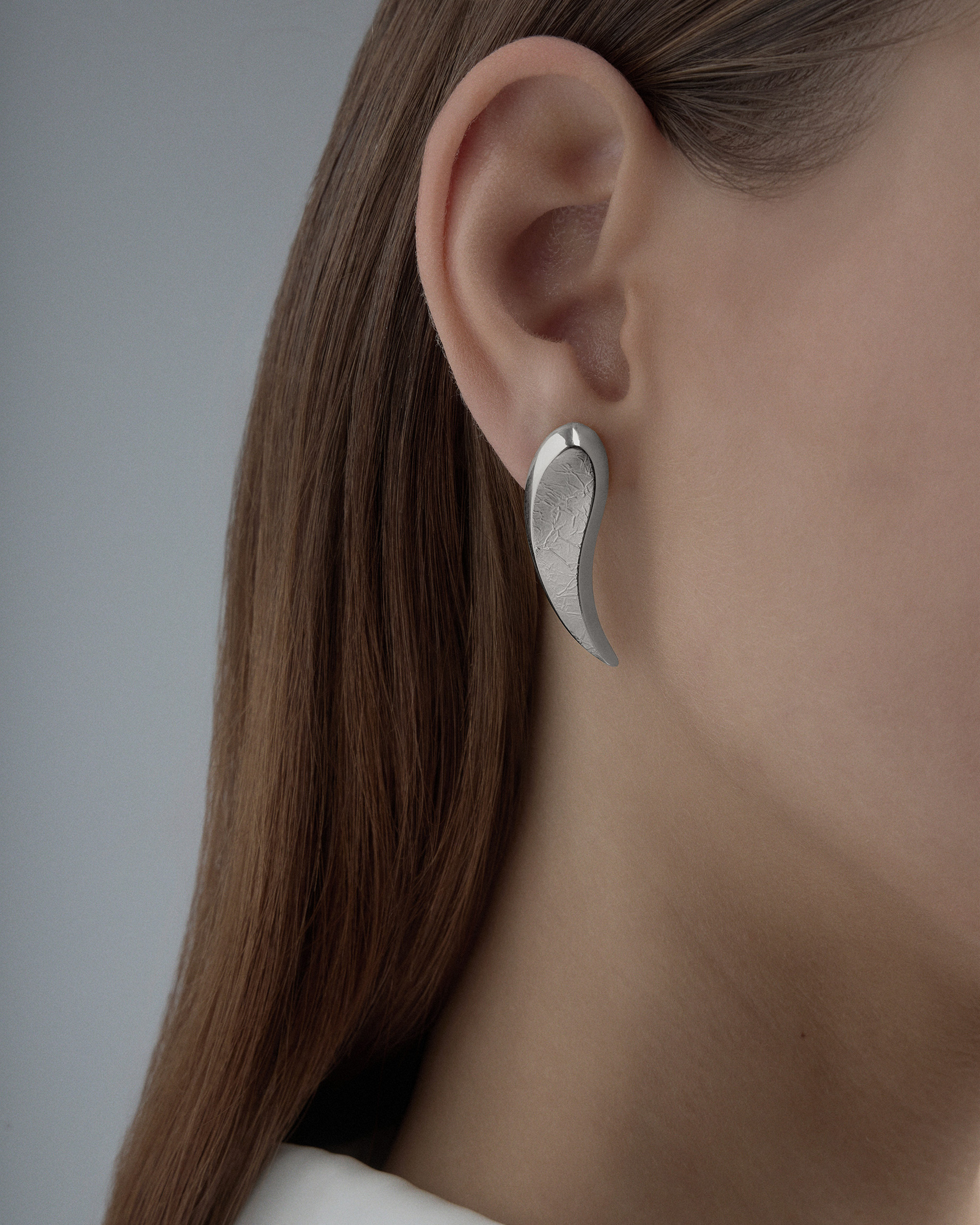 Akantha Earrings image